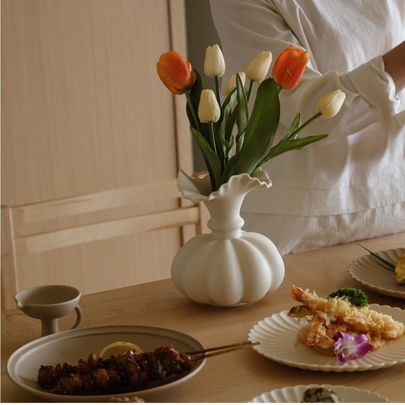 NEW Pumpkin Ceramic Vase - Picture 5 of 5